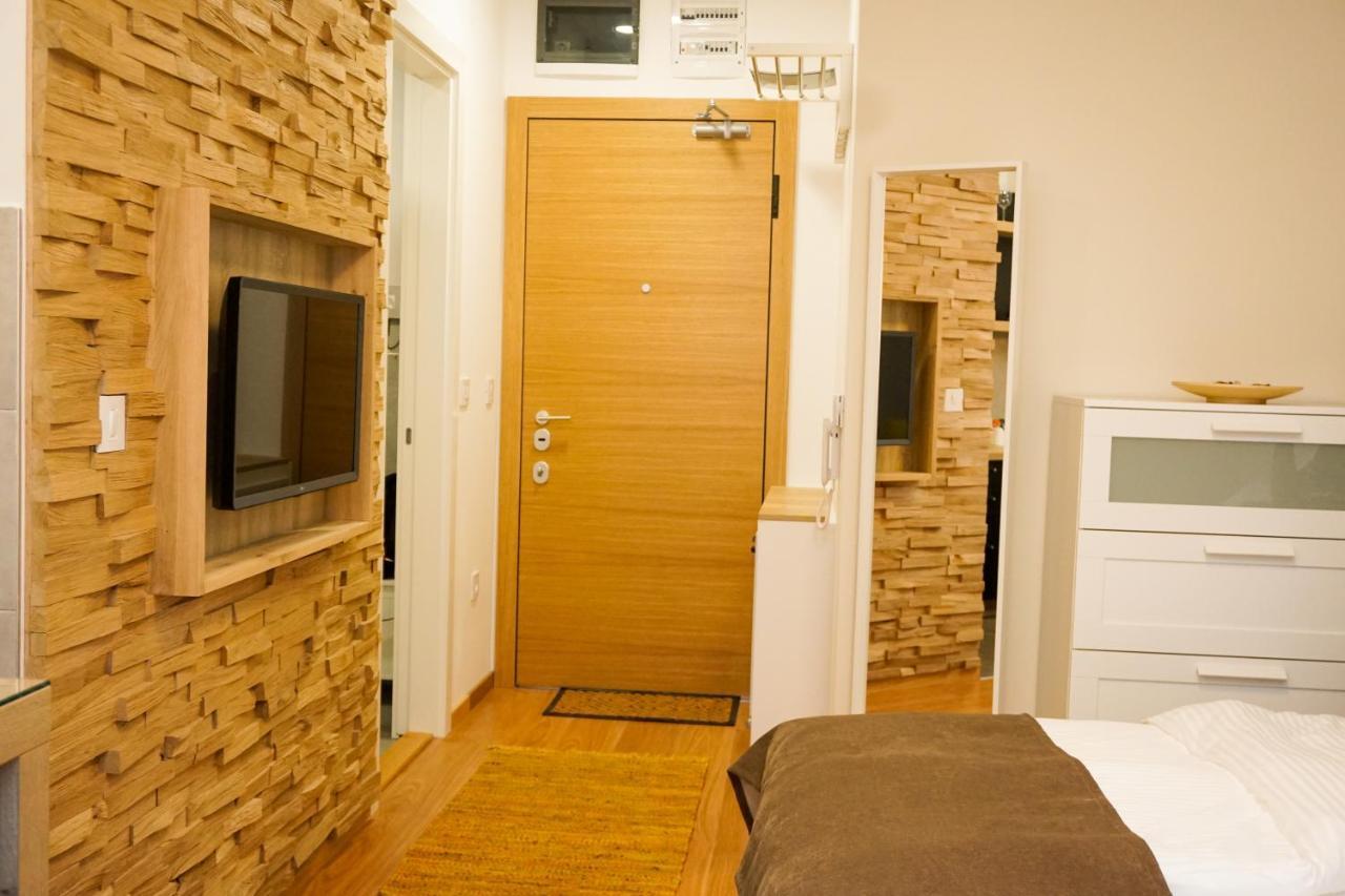 Central Palace Apartmani - Pupinova Palata Novi Sad Eksteriør bilde