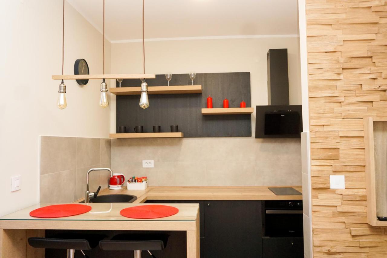 Central Palace Apartmani - Pupinova Palata Novi Sad Eksteriør bilde