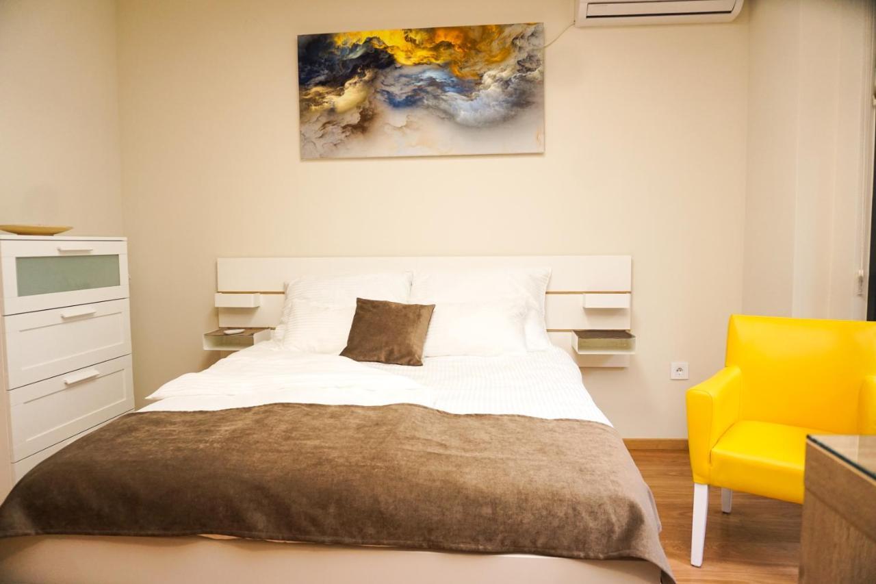 Central Palace Apartmani - Pupinova Palata Novi Sad Eksteriør bilde