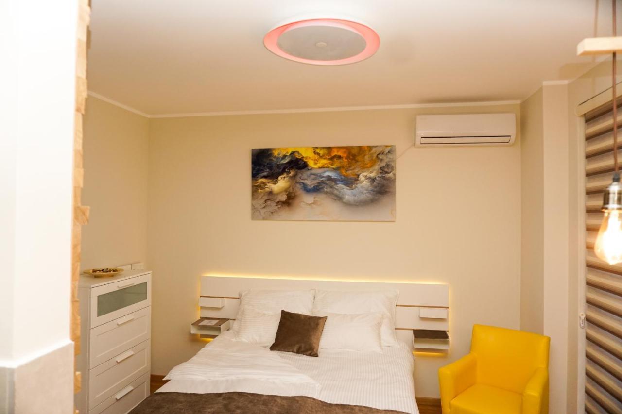 Central Palace Apartmani - Pupinova Palata Novi Sad Eksteriør bilde